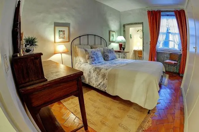 Independent Apartment in an Old Mansion Located by the Mouth of Douro River - İç Mekan