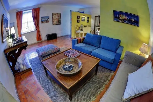 Independent Apartment in an Old Mansion Located by the Mouth of Douro River - Öne Çıkan Resim