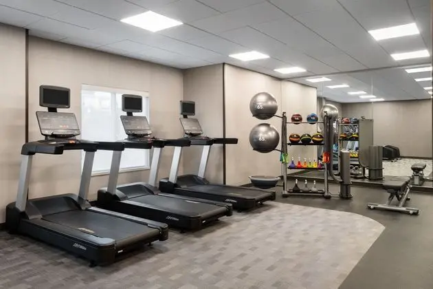 Independent Seattle Airport - Fitness