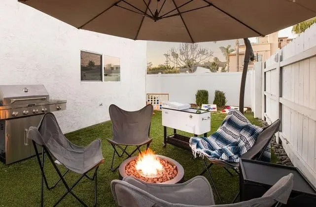 Indigo By Avantstay Sleek & Charming Home 2 Blks From Bay w/ Hot Tub!