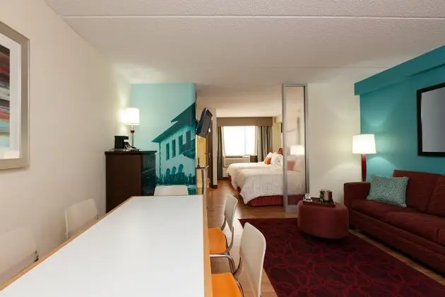Hotel Indigo Chicago Vernon Hills