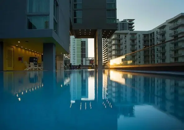 Hotel Indigo Miami Brickell, an IHG Hotel - Havuz