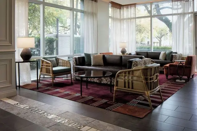 Hotel Indigo NEW ORLEANS GARDEN DISTRICT, an IHG Hotel - Lobi