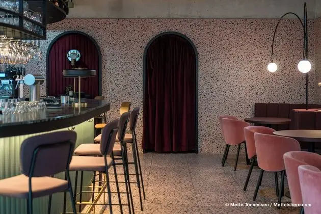 Hotel Indigo Vienna – Naschmarkt, an IHG Hotel - Lobi