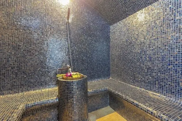 Indra Hotel - Spa