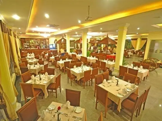 Indradevi Angkor Hotel & Spa - Yeme / İçme