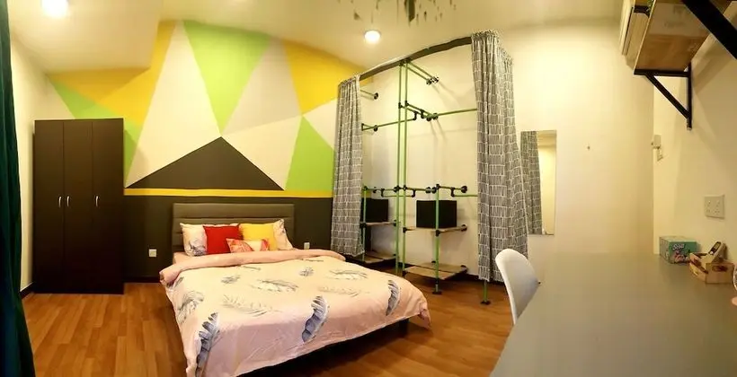 Industrial Suites at Bandar Sunway - Öne Çıkan Resim