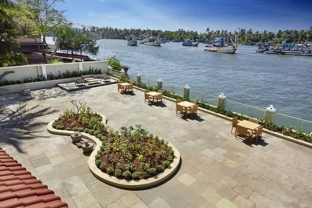 Indy Waterfront Resort - 1
