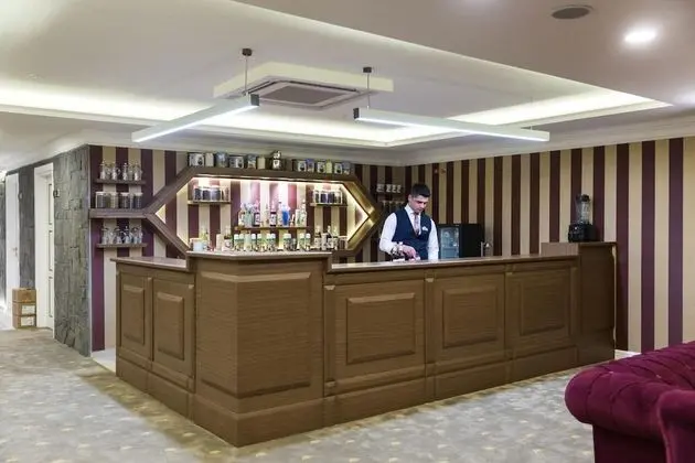 Inegol Royal Hotel - Lobi