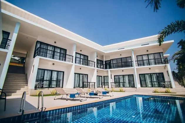 Infinity Bophut Apartments - Havuz