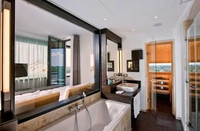 Infinity Hotel & Conference Centre Munich