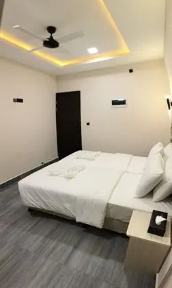 Infinity Dhiffushi - Oda