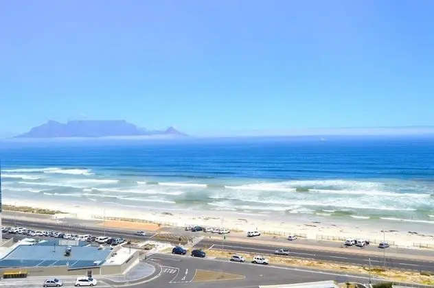 Infinity Self-Catering Apartments - Plaj