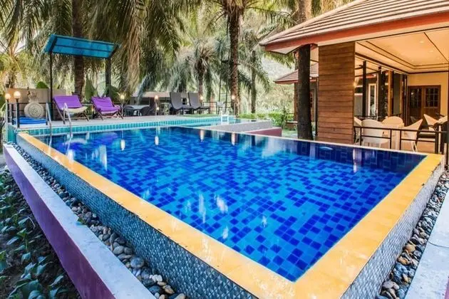 Ingkhao Glamping Resort Huahin - Havuz