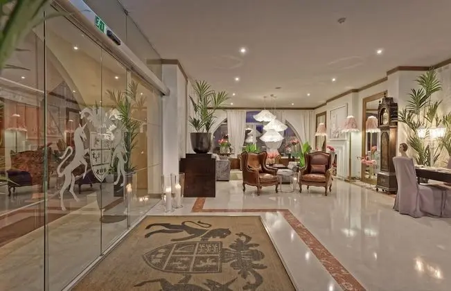 Hotel Inglaterra - Lobi