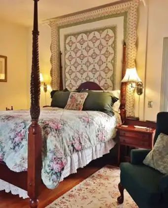 Inn At The Canal Bed & Breakfast - Oda