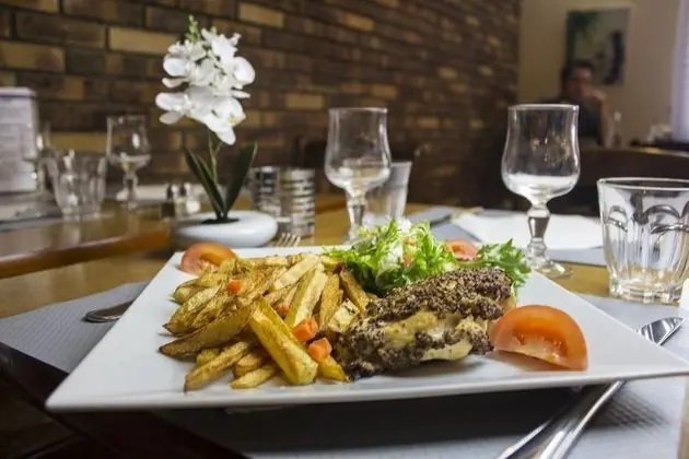 Hotel Inn Design Bourges Resto Novo - Yerinde Yemek