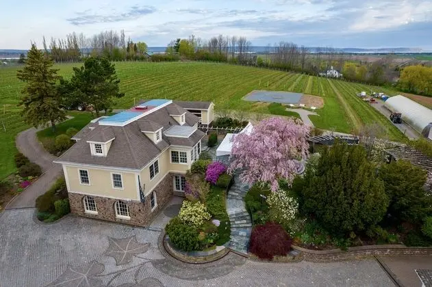The Inn at Grand Pre Winery - Yerinde Yemek