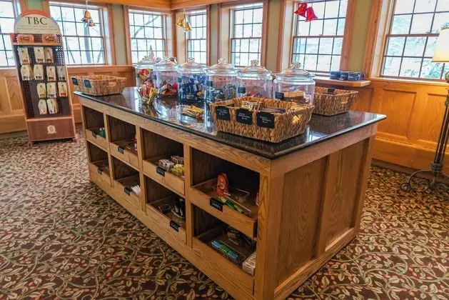 THE INN AT HOLIDAY VALLEY