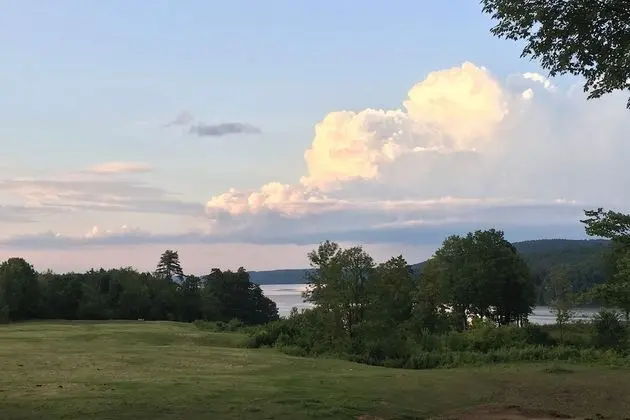 The Inn on Lake Champlain - Dış Mekan