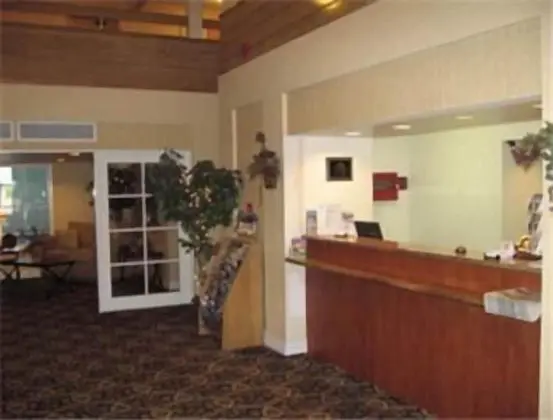 Inn of Lompoc - Lobi