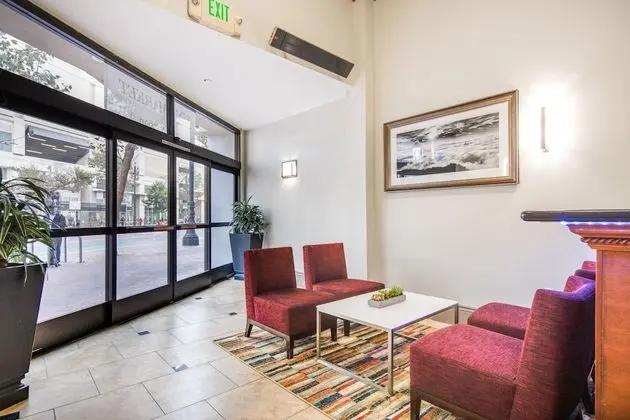 Inn at Market - Lobi