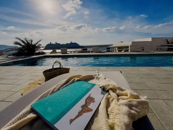 With-inn Mykonos Suites - Havuz