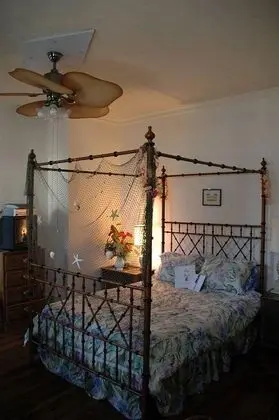 Inn Port