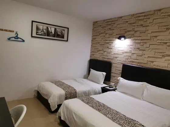 INN RESIDENCE 18