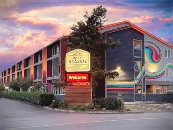Inn at Seaside - Öne Çıkan Resim