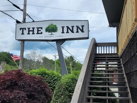 The Inn at Shady Lawn - Dış Mekan