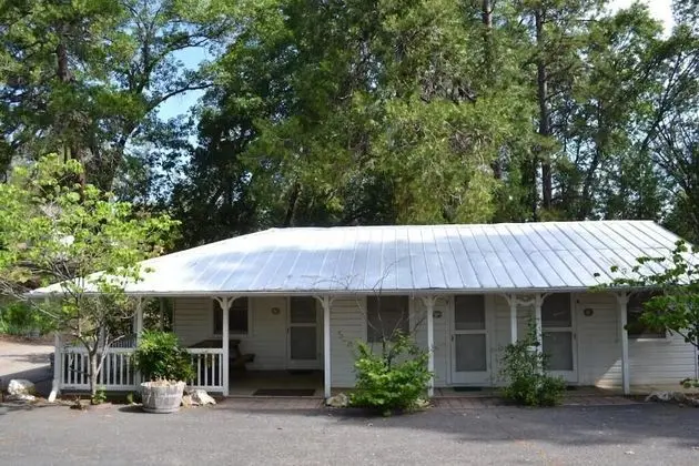 Inn at Sugar Pine Ranch