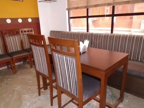 Hotel Inn Tawang - Yerinde Yemek