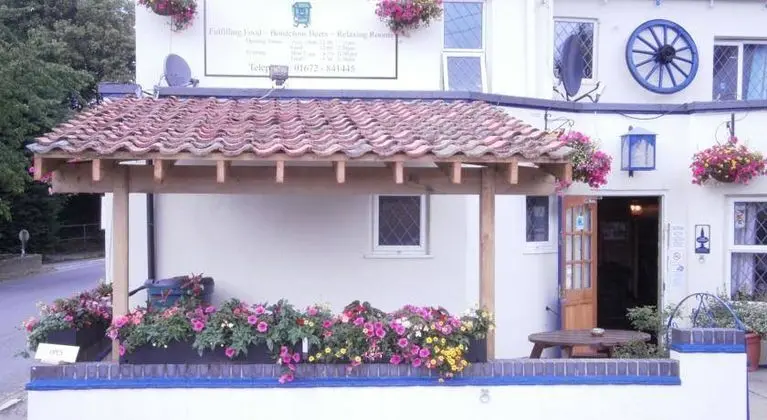 The Inn with the Well