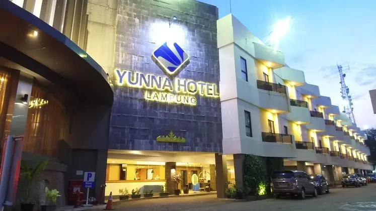 Inna Eight Lampung - Öne Çıkan Resim