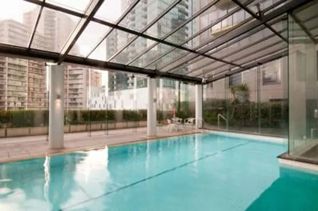 Inner Melbourne Serviced Apartments - Havuz