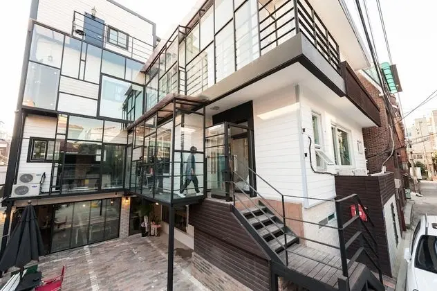 Inno Hostel & Pub Lounge Hongdae - Dış Mekan