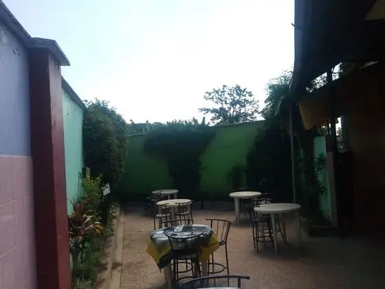 Inoi Bar & Restaurant