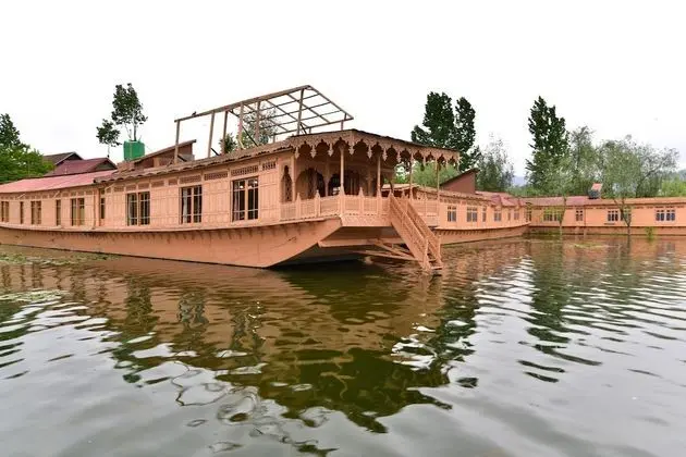 Inshallah Houseboats