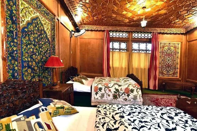 Inshallah Houseboats - Oda