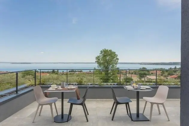 Insula Felix - Deluxe Double Room With Balcony and Sea View