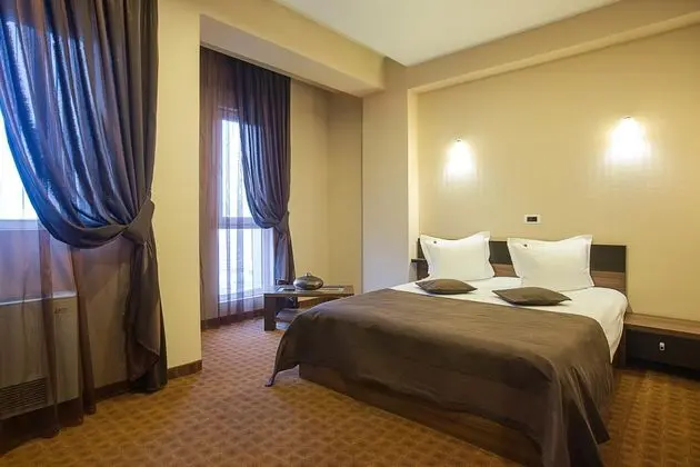 Inter Business Bucharest Hotel - Oda