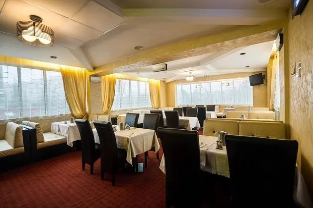 Inter Business Bucharest Hotel - Yeme / İçme
