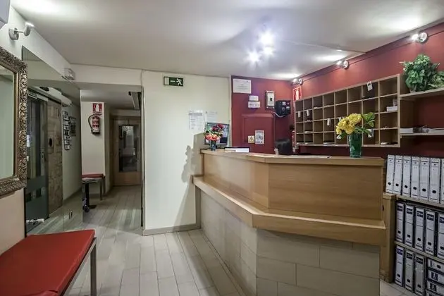 INTER Puerta del Sol Pension - Lobi