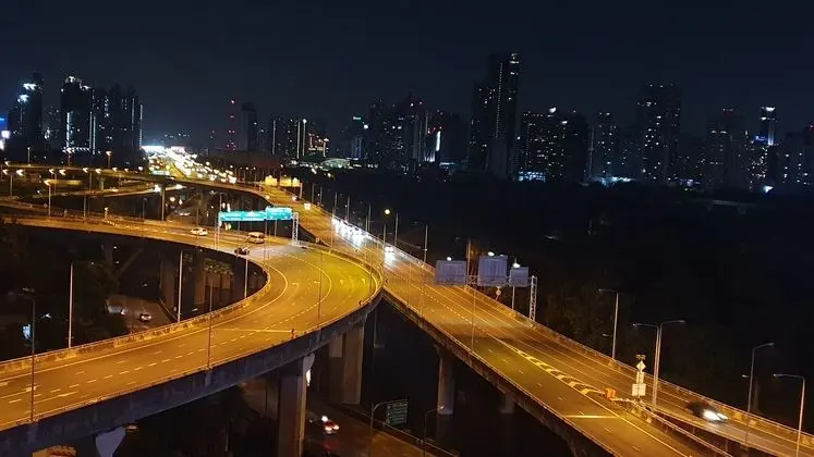 Interchange Tower Serviced Apartment - Dış Mekan
