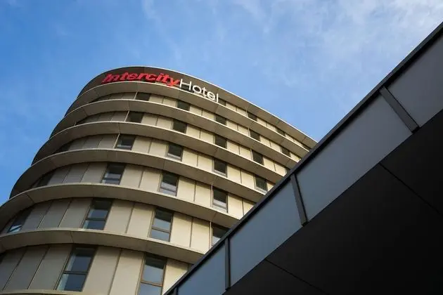 IntercityHotel Amsterdam Airport - Dış Mekan
