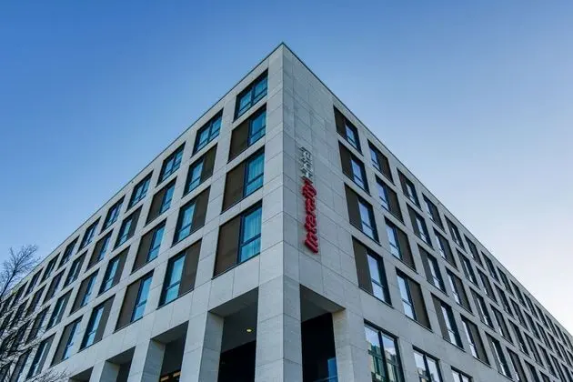IntercityHotel Berlin Airport BER - Dış Mekan