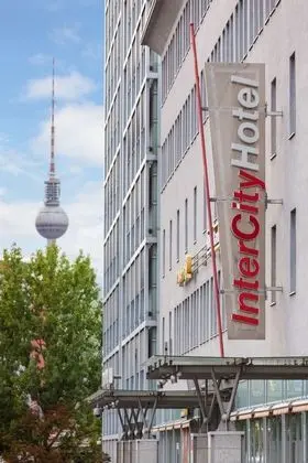 IntercityHotel Berlin Ostbahnhof - Dış Mekan