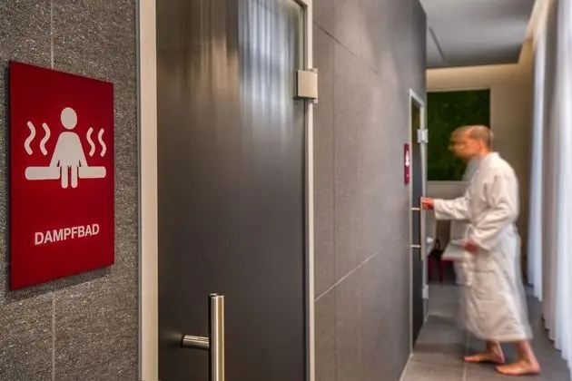 IntercityHotel Geneva - Havuz