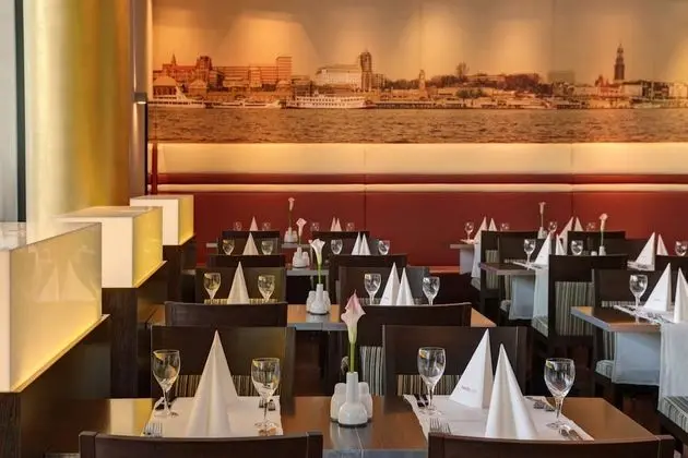 IntercityHotel Hamburg Hauptbahnhof - Yerinde Yemek